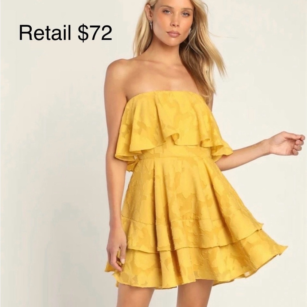 New - Women’s Yellow Burnout Floral Strapless Mini Dress